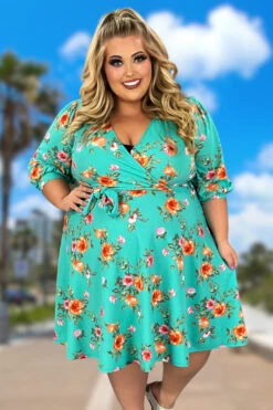 72 PSS-W {Spur Of The Moment} Mint Floral V-Neck Dress W/Belt PLUS SIZE 1X 2X 3X