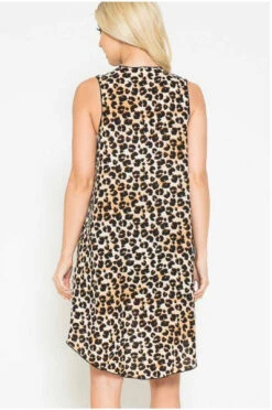 71 OT-C {Leopard Views} Leopard Print Vest PLUS SIZE 1X 2X 3X -Curvy Chic Boutique image 0caa0de1 ef4f 4e78 9f83 1a6306ae8f54