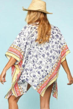 33 OT-A {Still Holds True} Ivory/Blue Floral Kimono PLUS SIZE XL 2X 3X -Curvy Chic Boutique image 42627c81 cc76 4964 aa59 a41f73210a7d
