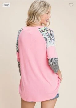 96 CP-L {A Go Getter} SALE! Pink Leopard Stripe Top PLUS SIZE 1X 2X 3X -Curvy Chic Boutique image 61876cab 17c4 4d5a 8320 0d1dc951af66