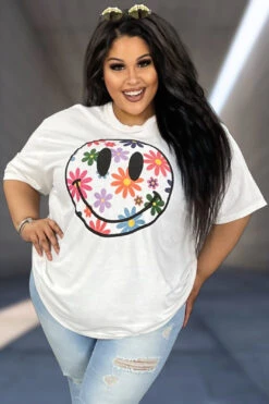 12 GT-K {Blooming Smile} White Daisy Smiley Graphic Tee {COMFORT COTTON!!!}PLUS SIZE 1X 2X 3X