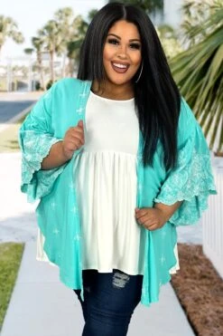 21 OT-R {Peaceful And Pretty} Mint/White Embroidery Kimono PLUS SIZE XL 2X 3X