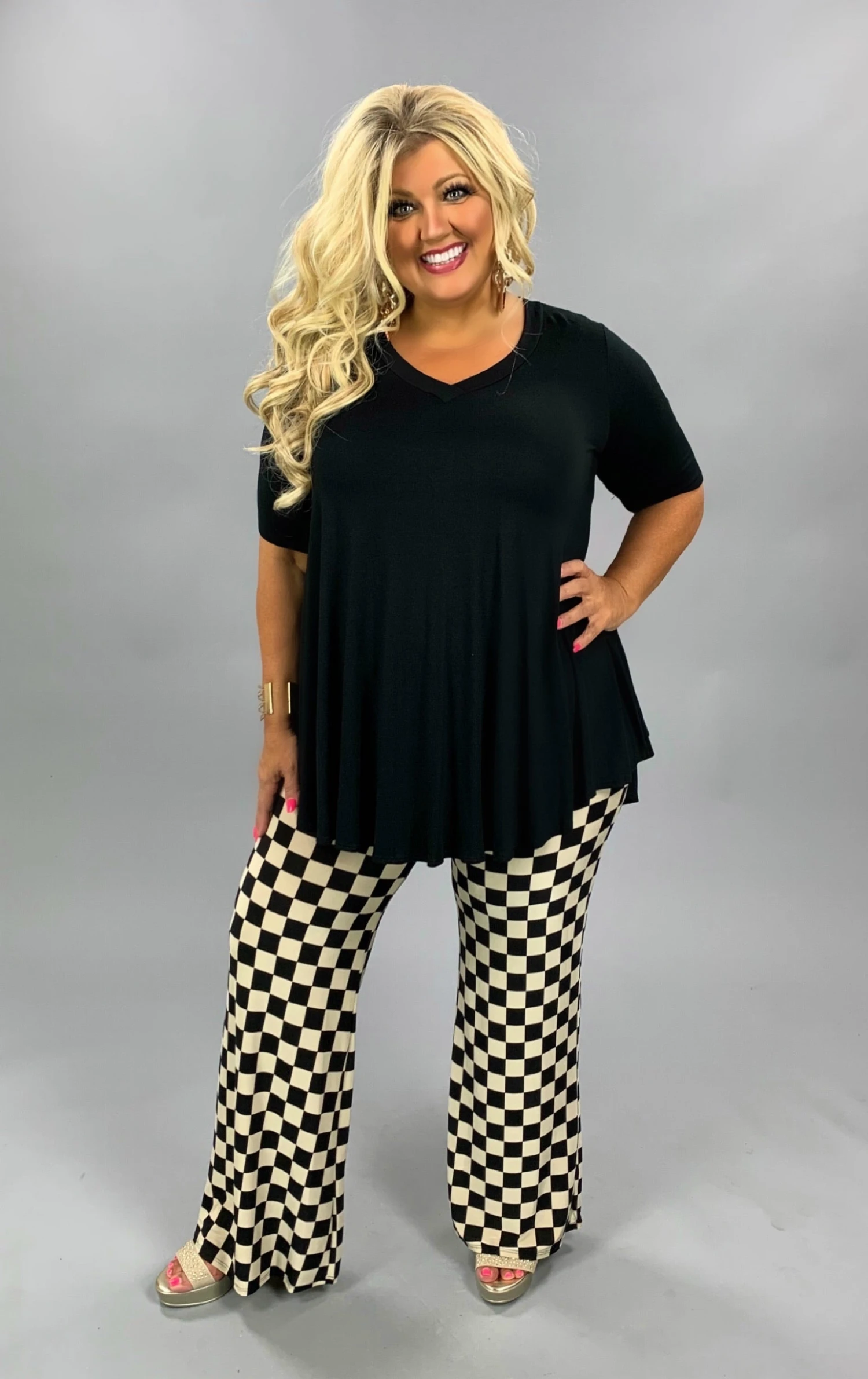 88 SSS-Z {Wear Me Everyday} Black V-Neck Top EXTENDED PLUS SIZE 3X 4X 5X 4 88 SSS-Z {Wear Me Everyday} Black V-Neck Top EXTENDED PLUS SIZE 3X 4X 5X - Image 2