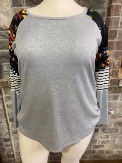 22 CP-K {You Know How} Grey Black Aztec Sleeve Top PLUS SIZE XL 2X 3X -Curvy Chic Boutique image eede4474 e125 4d25 a15c 29586c90b5ab