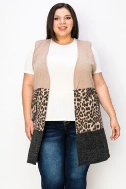 55 OT {Extended Stay} Beige Sm. Leopard Print Long Vest EXTENDED PLUS SIZE 3X 4X 5X