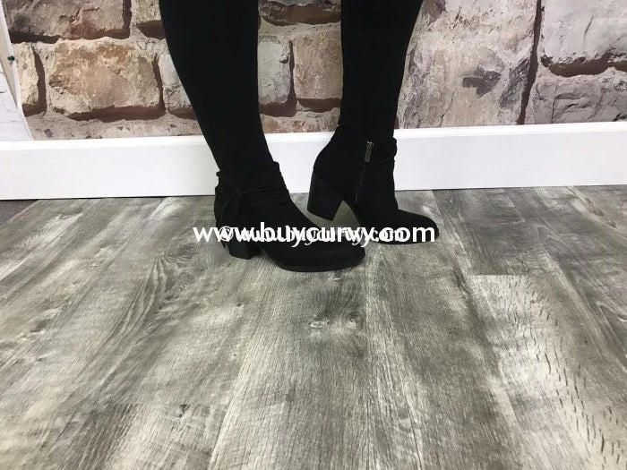 SHOES {BAMBOO} Multi-Strand Tassel Black Booties With Heel 3 SHOES {BAMBOO} Multi-Strand Tassel Black Booties With Heel